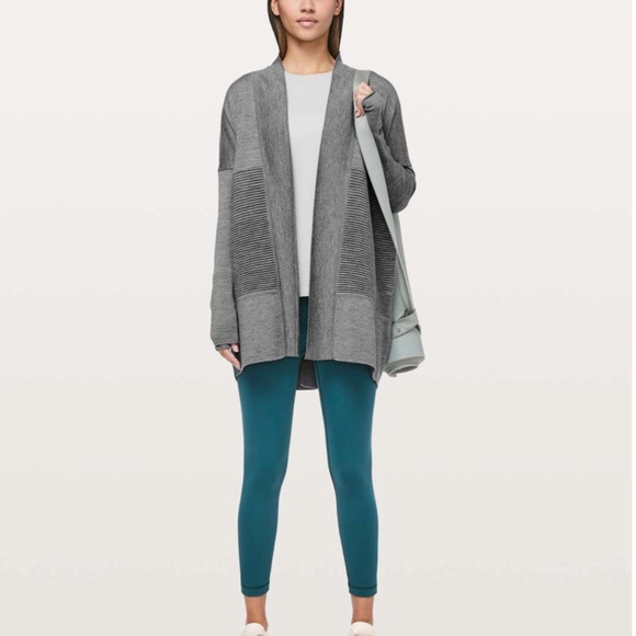 Lululemon Gray Merino Wool Ribbed Split Back Open Cardigan size 10 - Picture 1 of 13